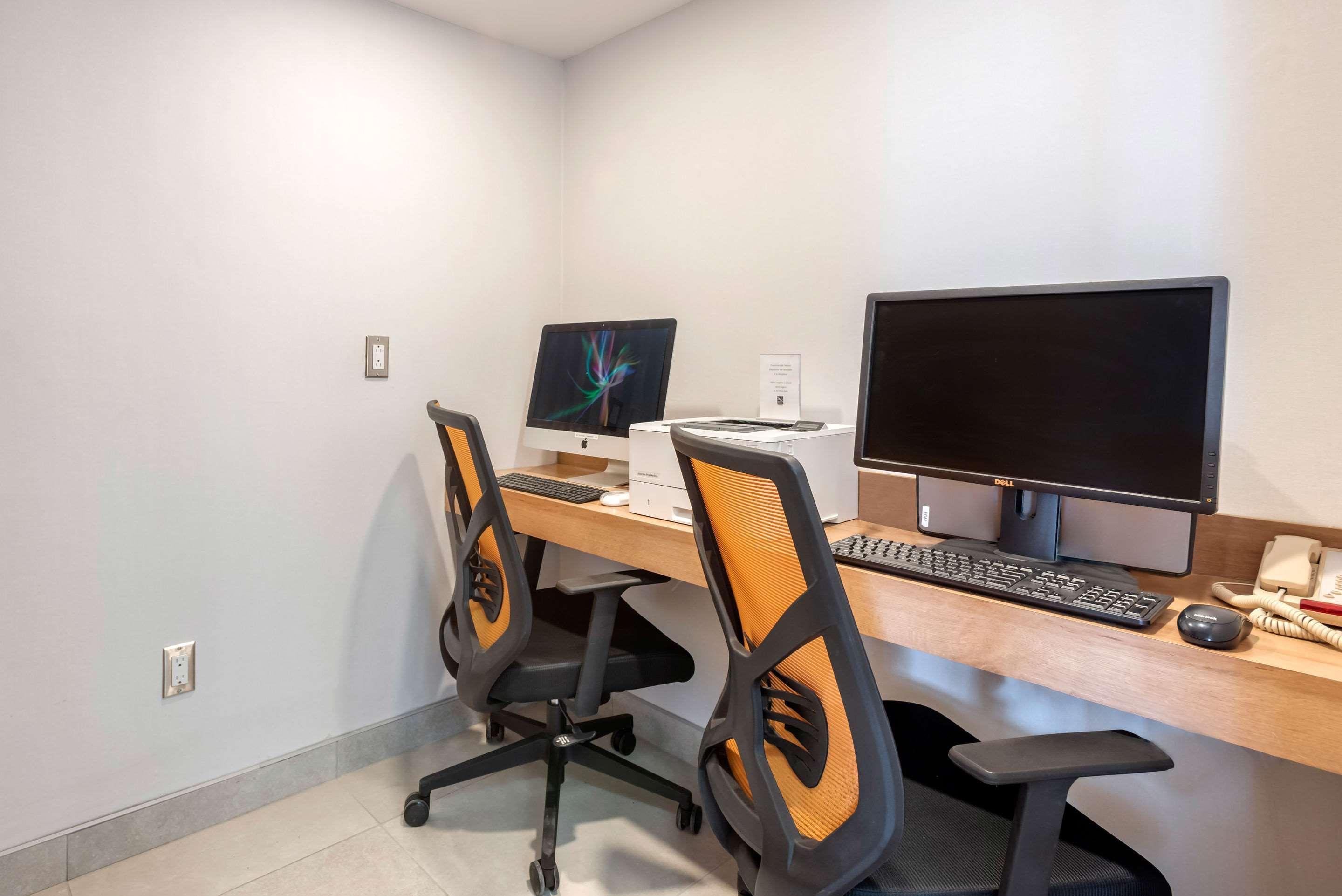 Quality Suites Quebec City Bagian luar foto