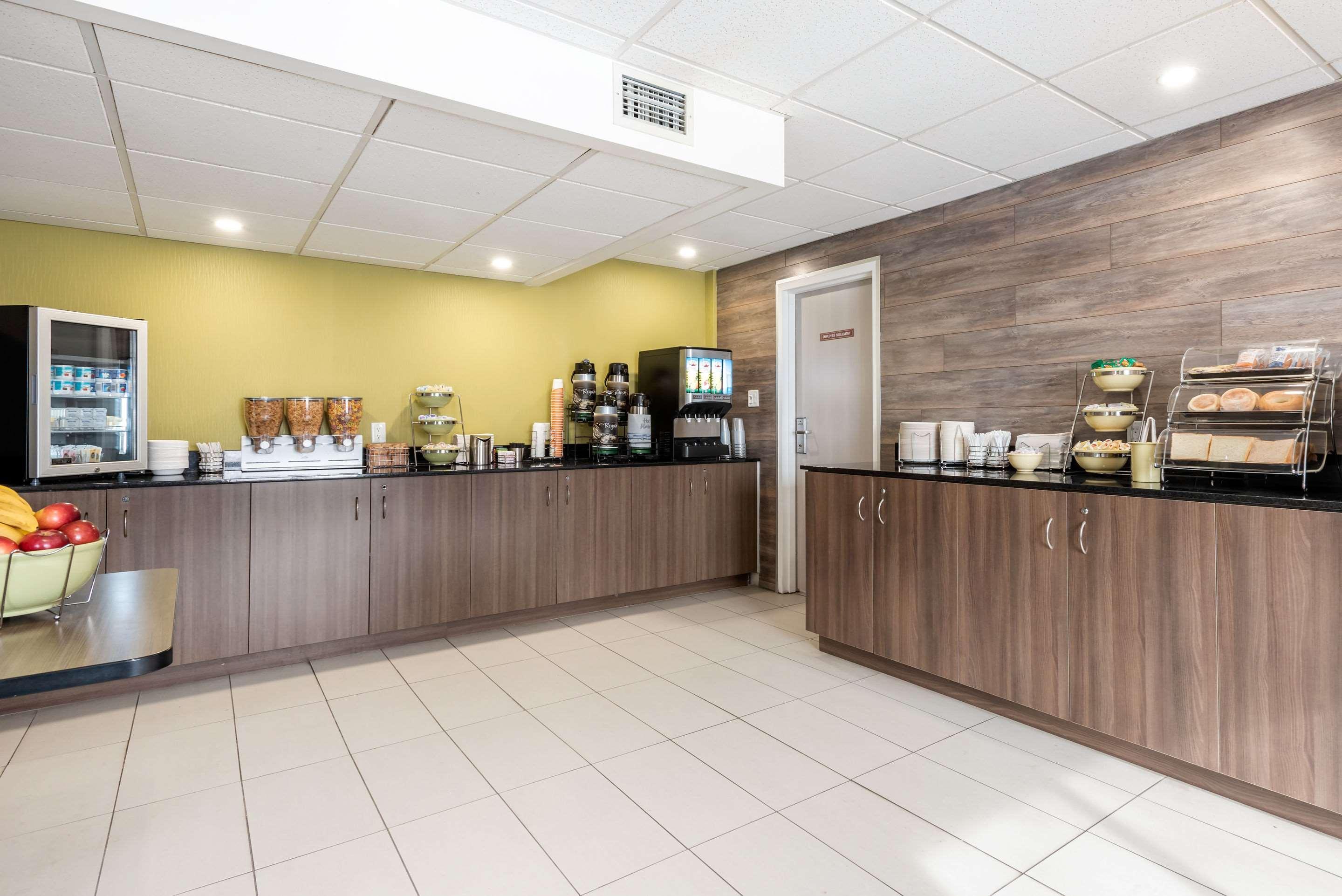 Quality Suites Quebec City Bagian luar foto