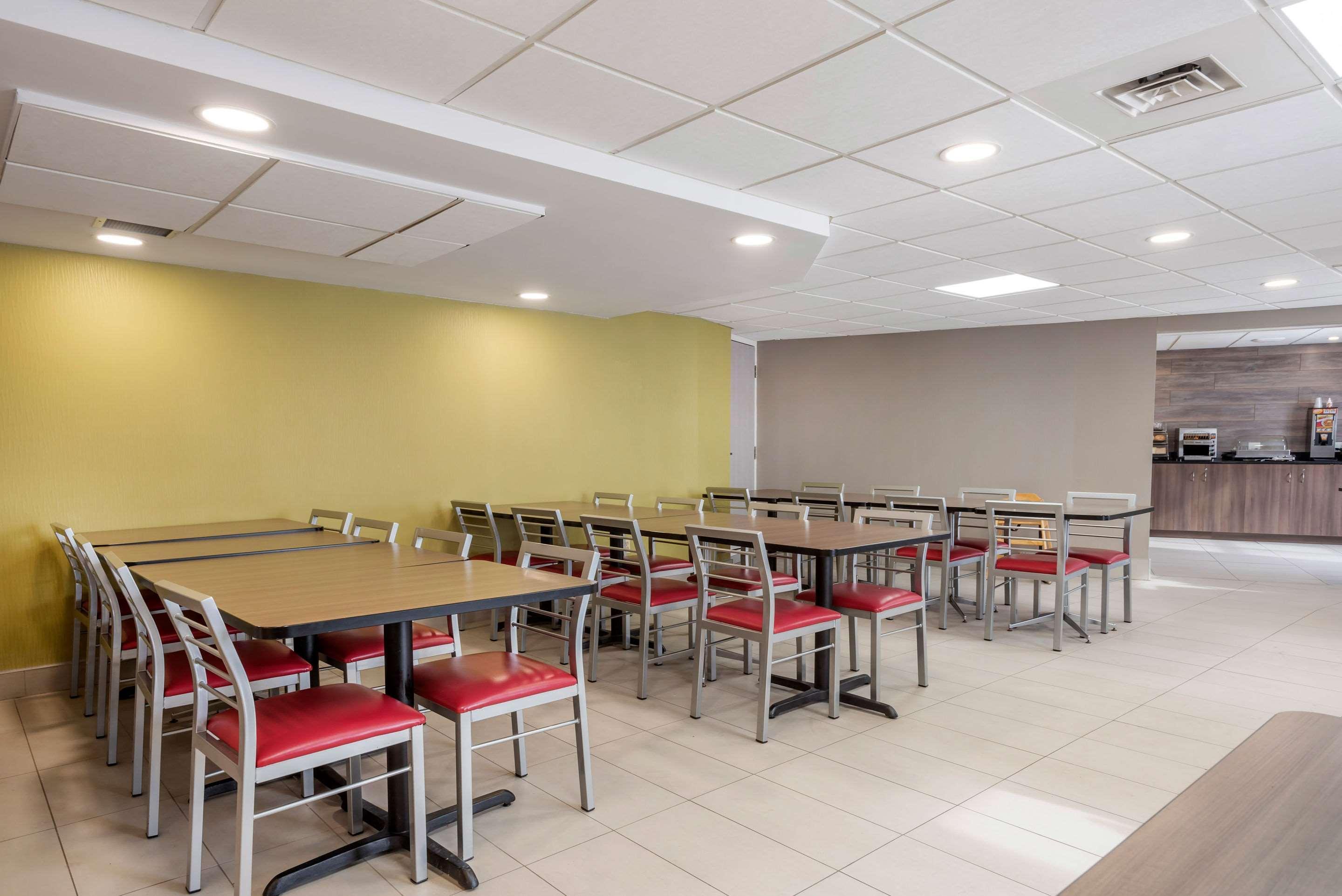 Quality Suites Quebec City Bagian luar foto