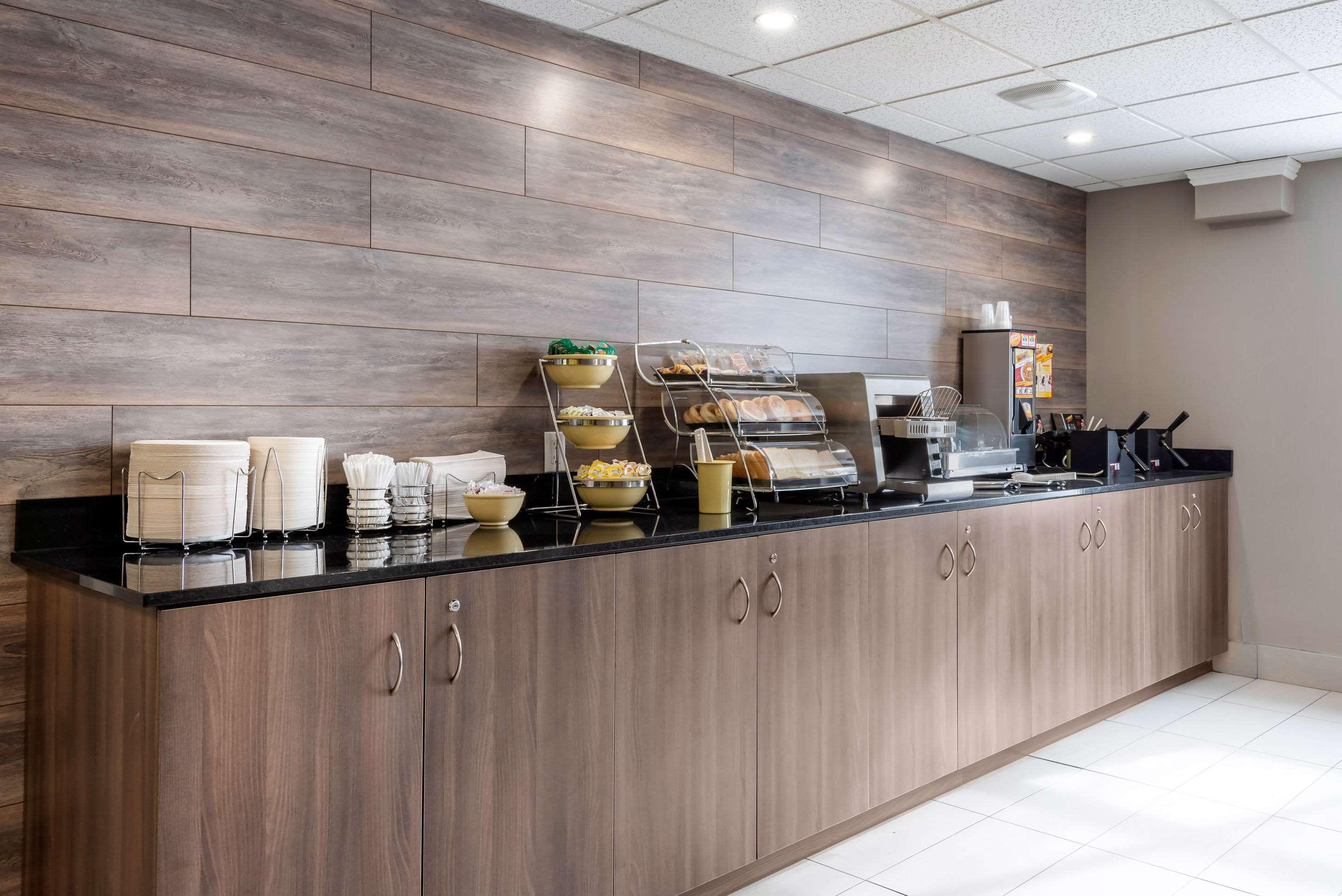 Quality Suites Quebec City Bagian luar foto