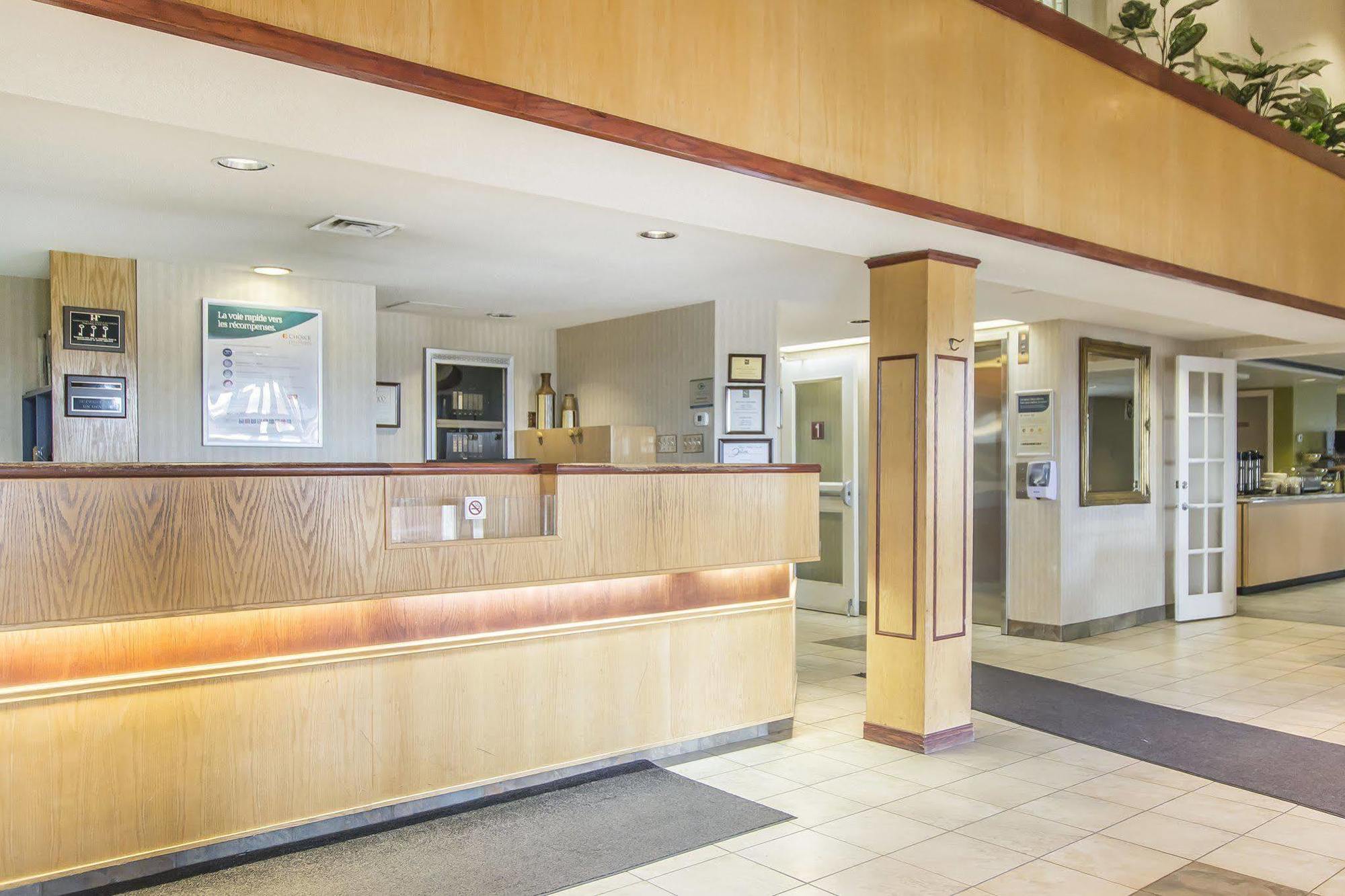 Quality Suites Quebec City Bagian luar foto