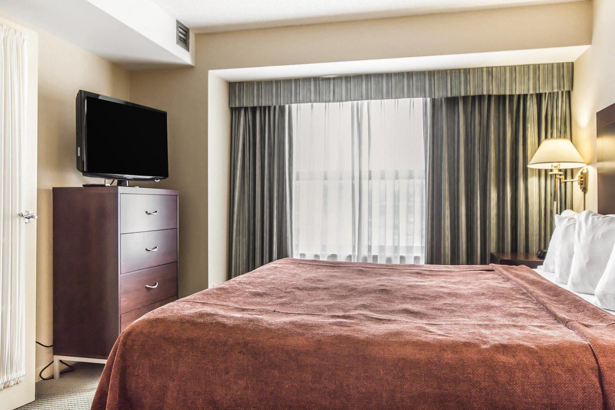 Quality Suites Quebec City Bagian luar foto