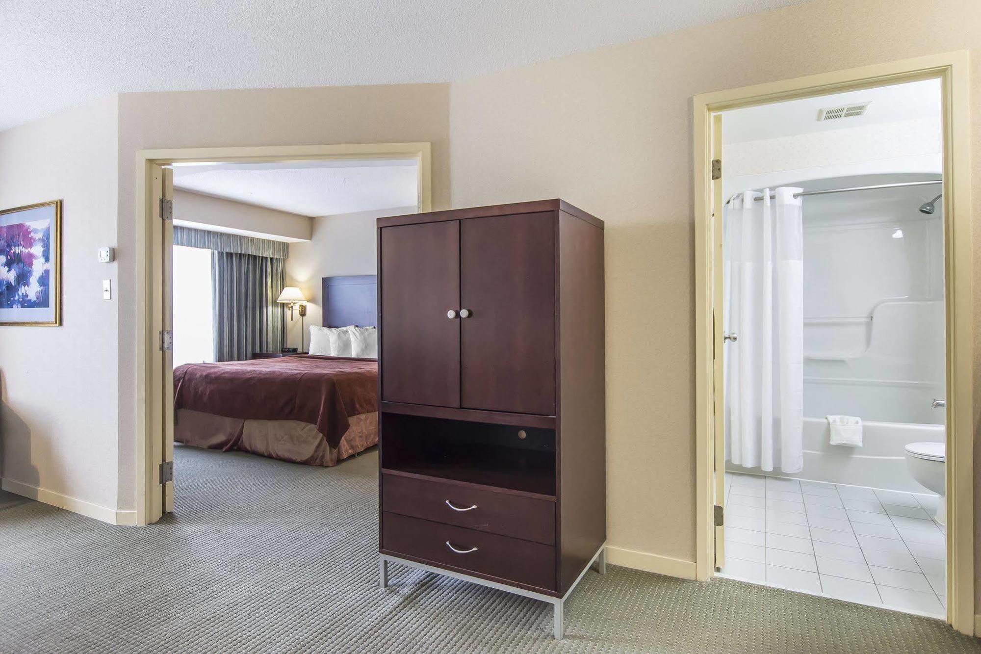 Quality Suites Quebec City Bagian luar foto
